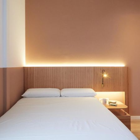 Bright Ensuite Rooms In Madrid, Sk 外观 照片