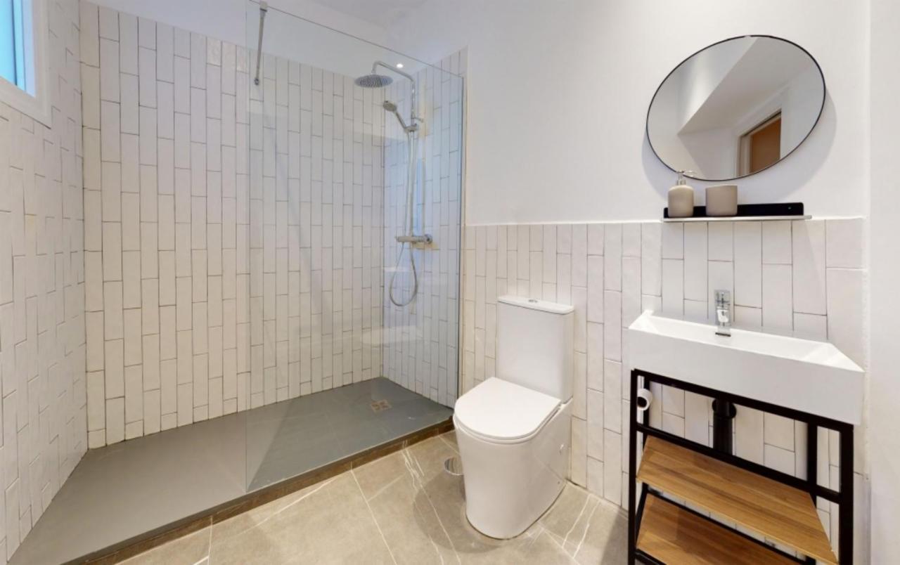 Bright Ensuite Rooms In Madrid, Sk 外观 照片