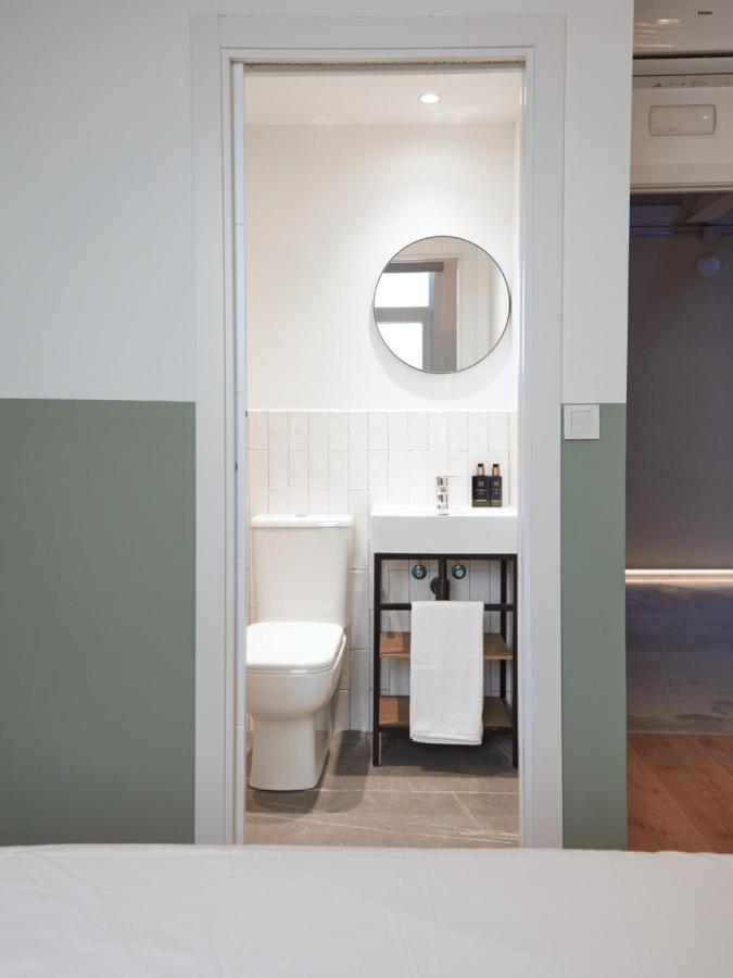 Bright Ensuite Rooms In Madrid, Sk 外观 照片