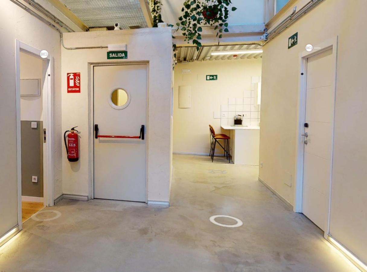 Bright Ensuite Rooms In Madrid, Sk 外观 照片